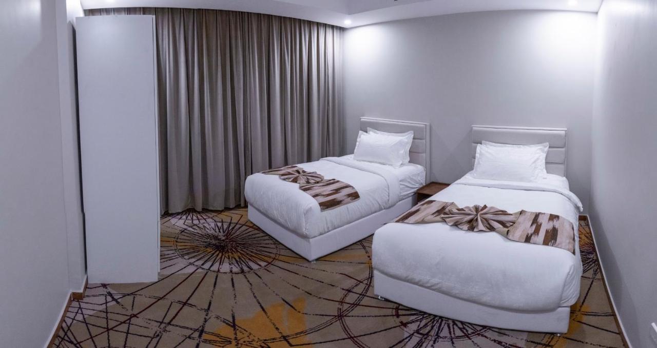 Seven Gardens Hotel Ta'if Ngoại thất bức ảnh